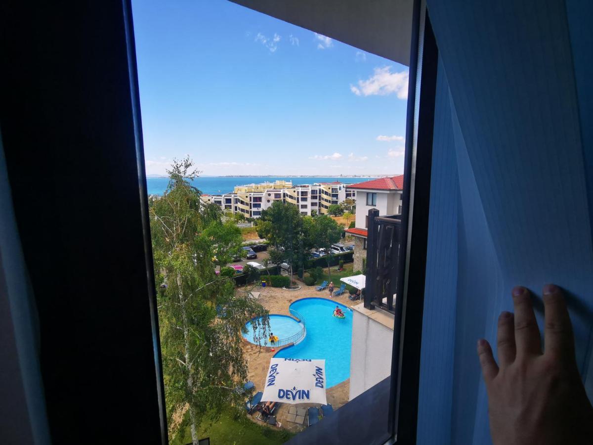 Marina Delfin Apartments - Top Location & Pet Friendly Sveti Vlas Extérieur photo