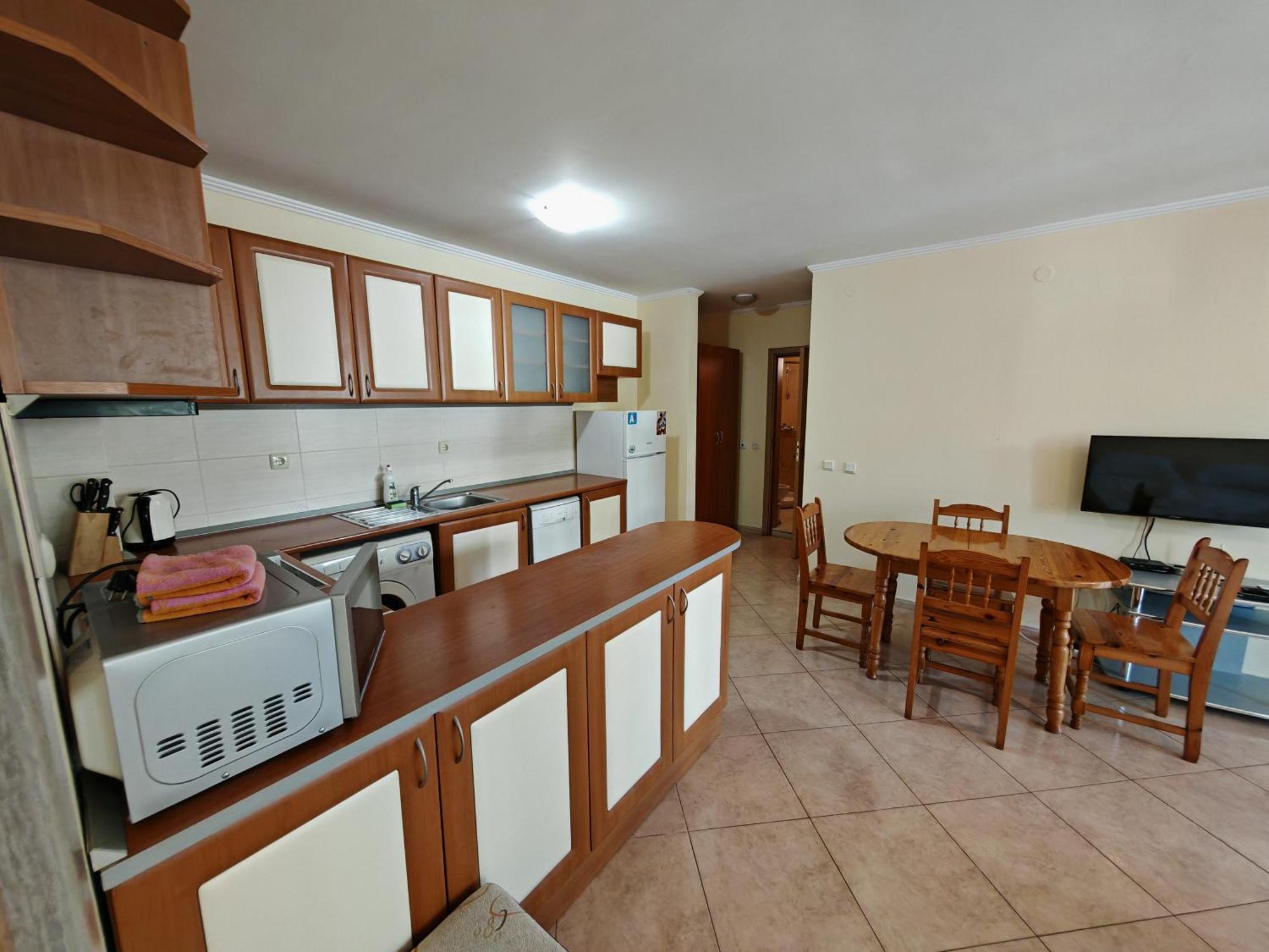 Marina Delfin Apartments - Top Location & Pet Friendly Sveti Vlas Extérieur photo