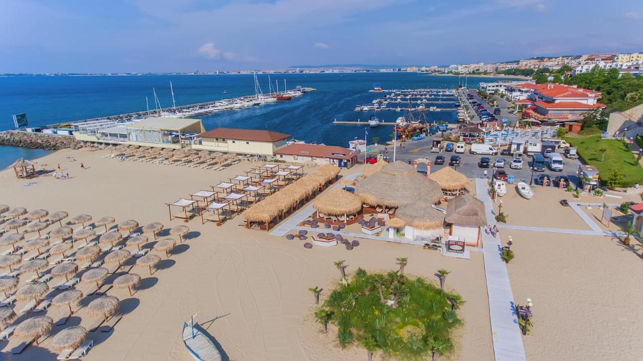 Marina Delfin Apartments - Top Location & Pet Friendly Sveti Vlas Extérieur photo